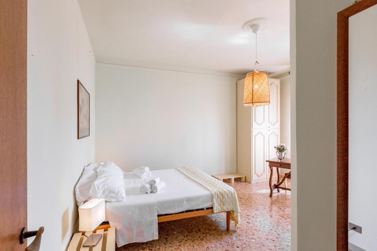 Pisa Green House Near Station And Airport Appartamento Esterno foto